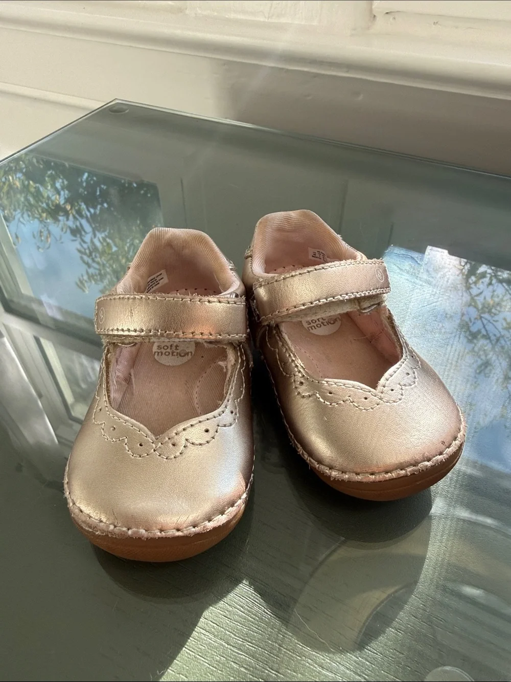 Stride Rite Girls Metallic Rose Gold Mary Jane Walker Shoes